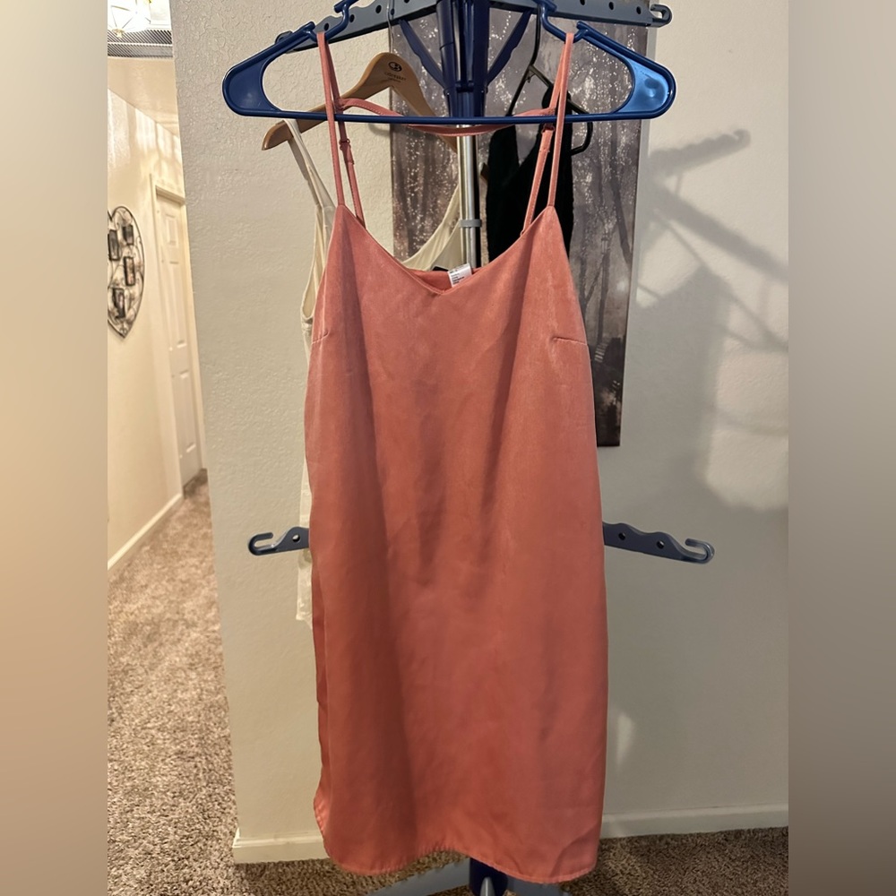 Rose pink spaghetti strapped dress